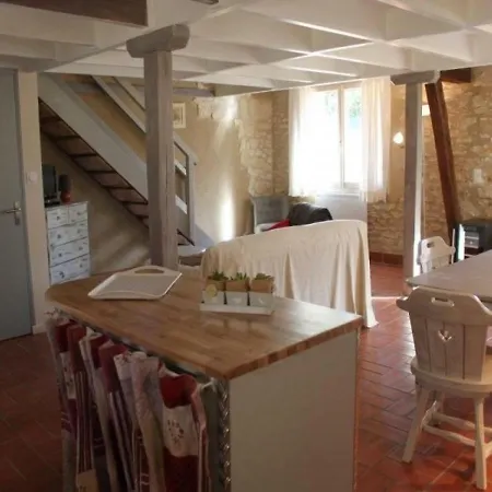 Semesterbostad House La Bichonniere